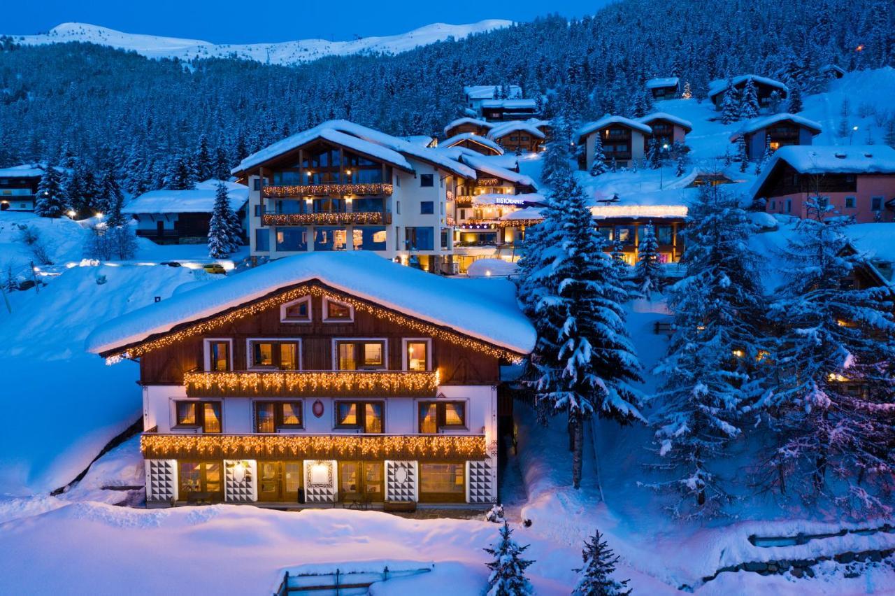 Hotel Duc De Rohan Ливиньо Екстериор снимка