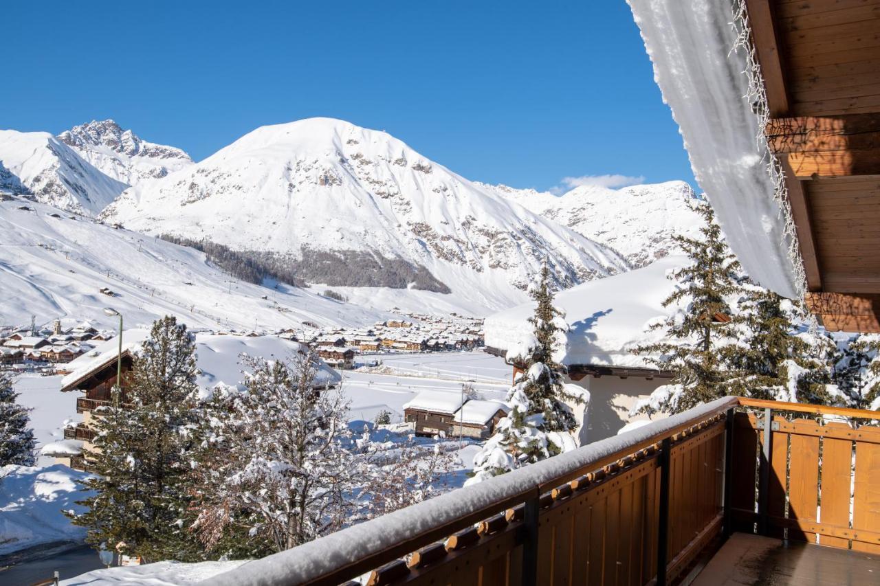 Hotel Duc De Rohan Ливиньо Екстериор снимка