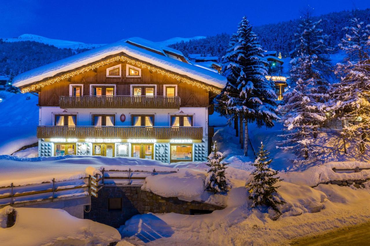Hotel Duc De Rohan Ливиньо Екстериор снимка