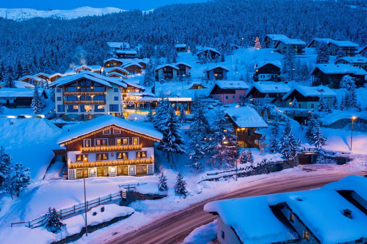 Hotel Duc De Rohan Ливиньо Екстериор снимка