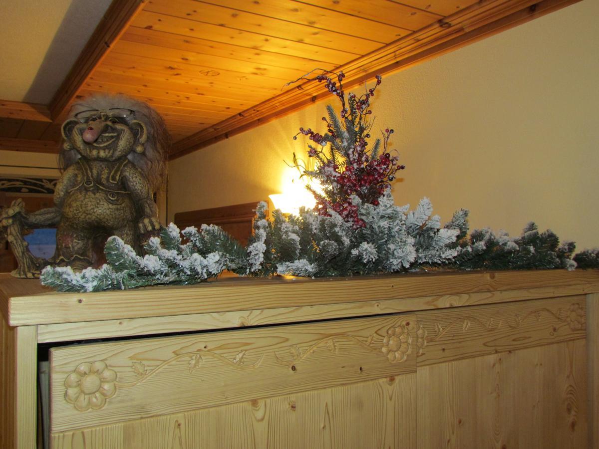 Hotel Duc De Rohan Ливиньо Екстериор снимка
